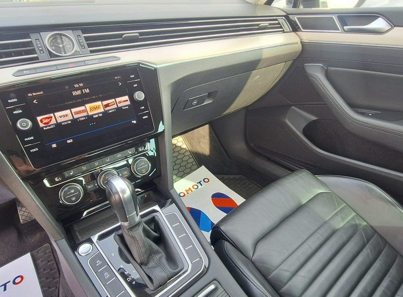 Volkswagen Passat Deska Digital salon polska B8 (2014-2023)