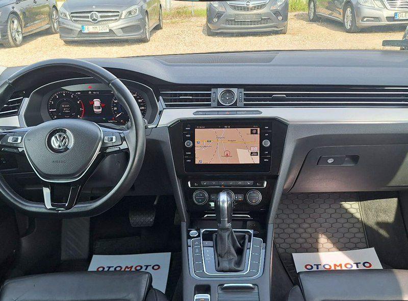 Volkswagen Passat Deska Digital salon polska B8 (2014-2023)