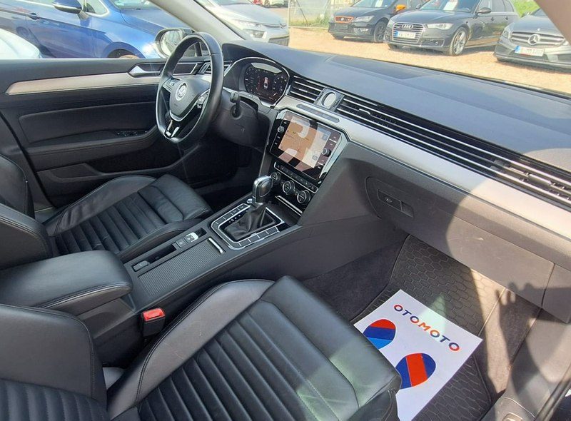Volkswagen Passat Deska Digital salon polska B8 (2014-2023)