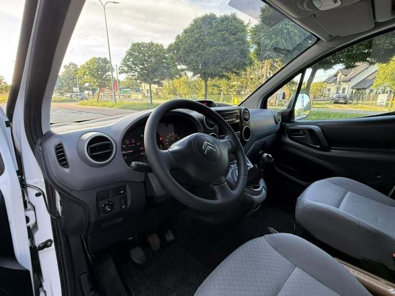 Citroen Berlingo Citroen Berlingo 2012r 1.6HDi Drzwi Boczne Klimatyzacja VAT-1A Hak!