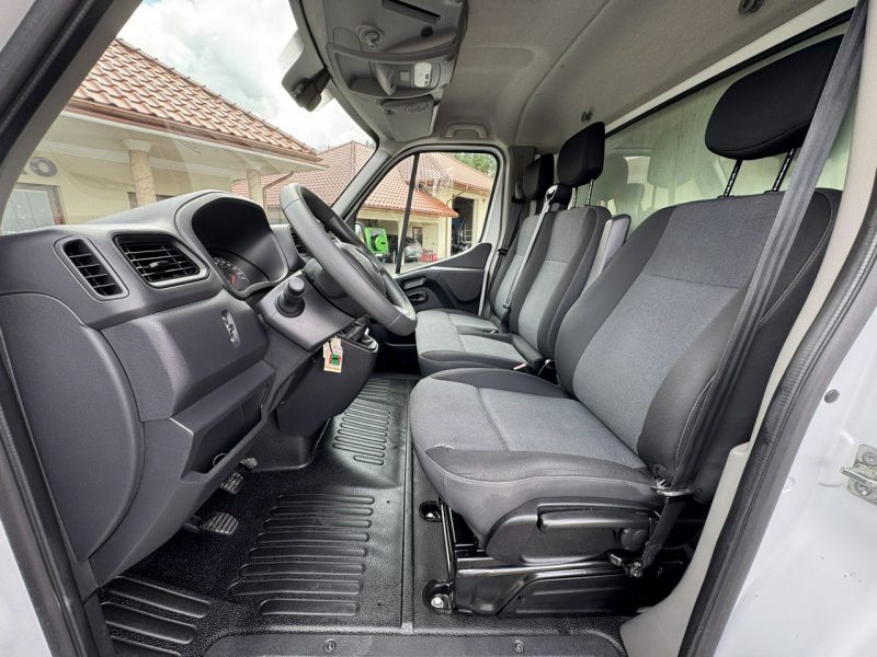Renault Master 2.3 / 145KM Koła Bliźniacze Kontener Winda Mascott Iveco na Bliżniaku