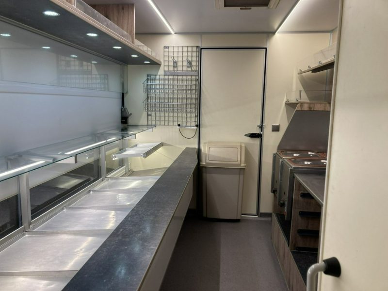 Renault Master Autosklep Sklep Gastronomiczny Food Truck Foodtruck 87tkm Borco 2017
