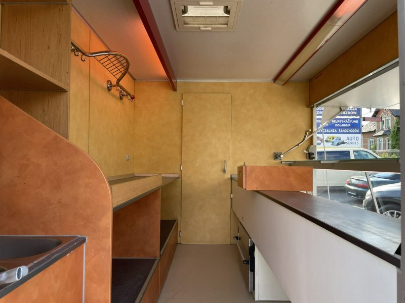 Renault Master Autosklep wędlin Gastronomiczna food truck foodtruck sklep Borco 2012
