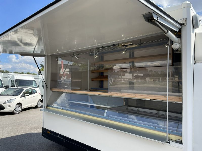 Opel Vivaro Autosklep pieczywa Sklep bar Gastronomiczny Food Truck Foodtruck 2009