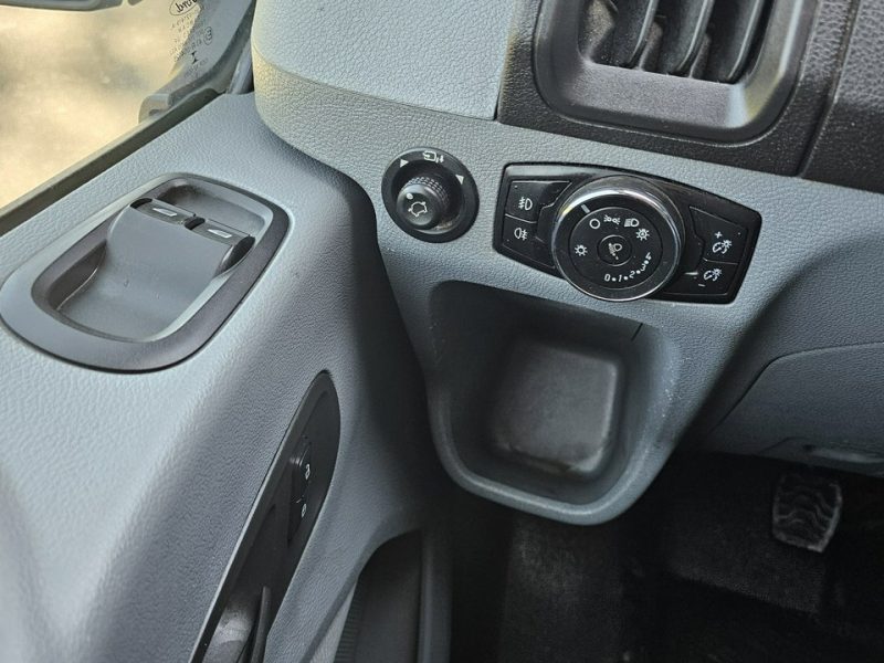 Ford Transit cena brutto *klima* wersja trend*grzana szyba*