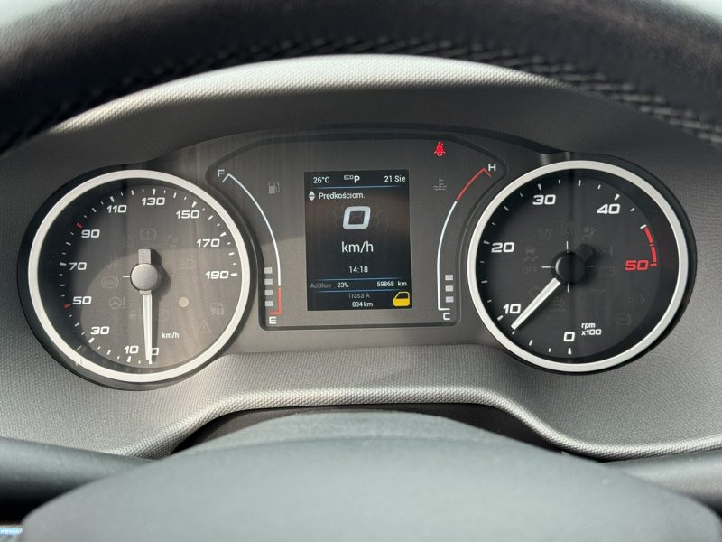 Iveco Daily 35S18 H Hi-Matic Salon PL 10-palet drzwi boczne Lampy Led Dostępny od Ręki
