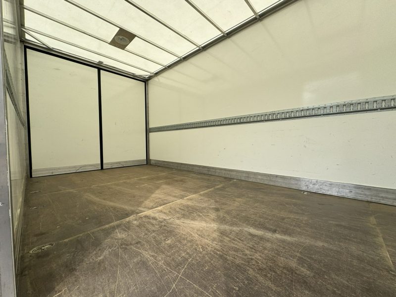 Iveco Daily 35S18 H Hi-Matic Salon PL 10-palet drzwi boczne Lampy Led Dostępny od Ręki