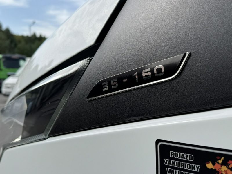 Iveco Daily 35C16 V Kontener + Winda 750kg Na Bliźniaku Koła Bliźniacze (Master, Sprinter)