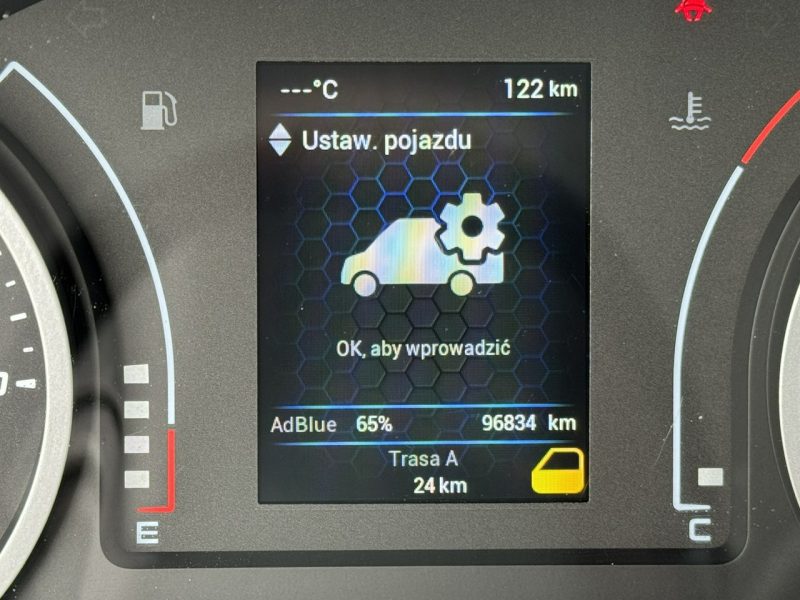 Iveco Daily 35C16 V Kontener + Winda 750kg Na Bliźniaku Koła Bliźniacze (Master, Sprinter)