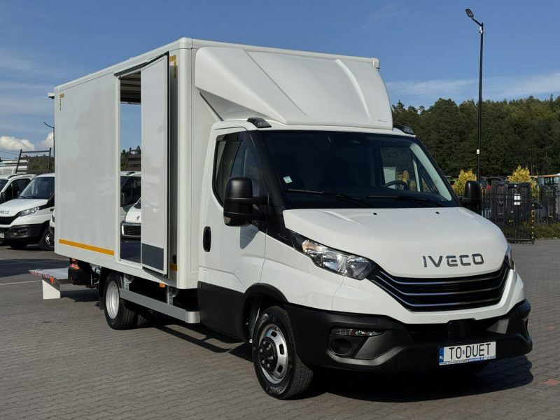 Iveco Daily 35C14 Kontener + Winda 750kg Na Bliźniaku Koła Bliźniacze (Master, Sprinter)