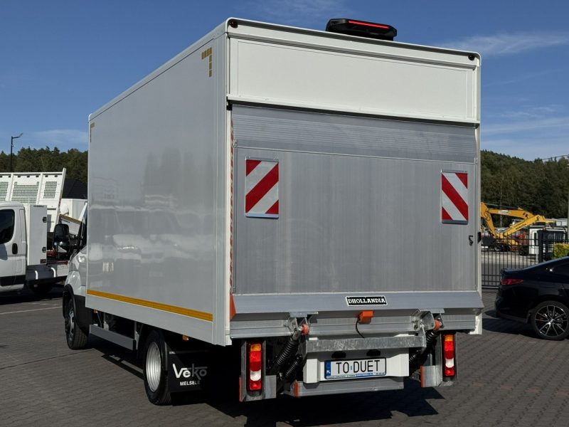 Iveco Daily 35C14 Kontener + Winda 750kg Na Bliźniaku Koła Bliźniacze (Master, Sprinter)