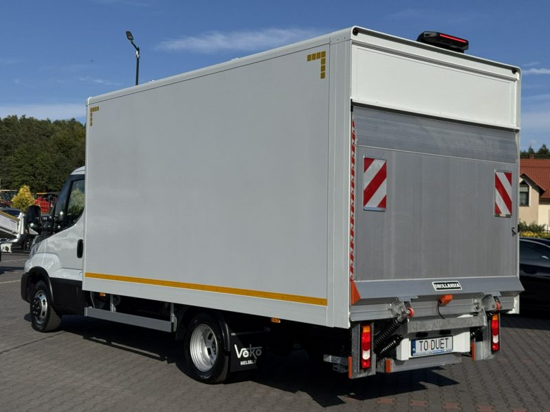 Iveco Daily 35C14 Kontener + Winda 750kg Na Bliźniaku Koła Bliźniacze (Master, Sprinter)