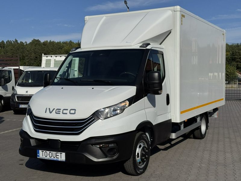 Iveco Daily 35C14 Kontener + Winda 750kg Na Bliźniaku Koła Bliźniacze (Master, Sprinter)