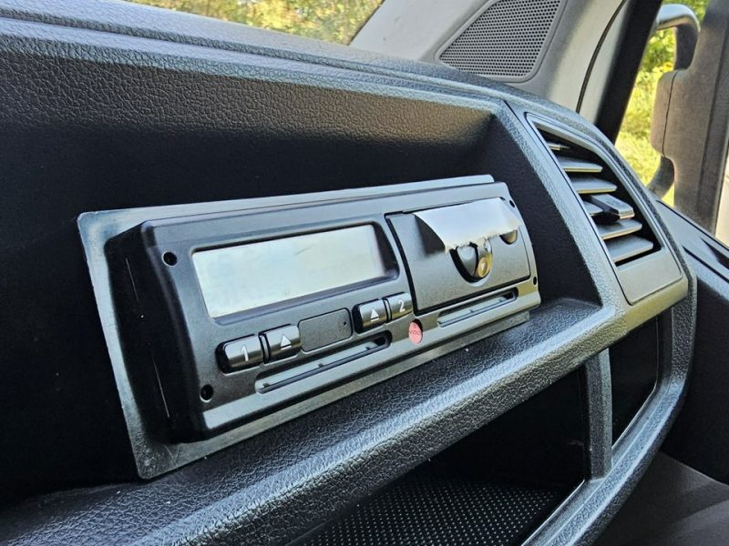 Volkswagen Transporter sygnalizacja świetlna * obsługa techniczna autostrad*