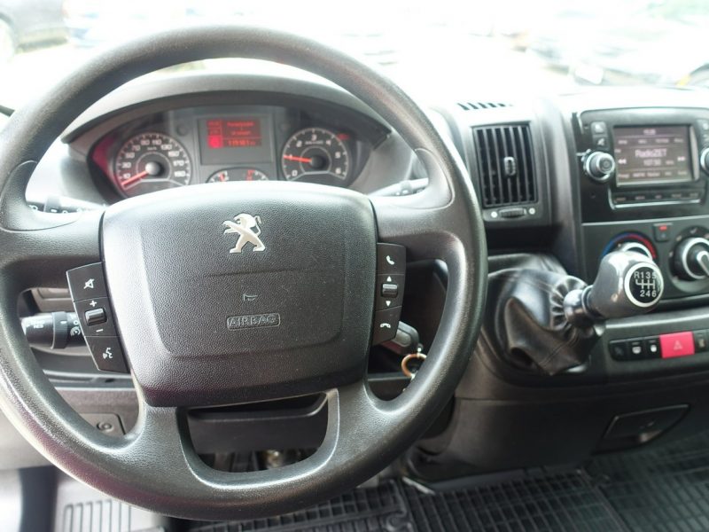 Peugeot Boxer Fv 23%* Tylko 119 tyś KM*Dodatkowy zbiornik - dystrybutor*Org. Lakier