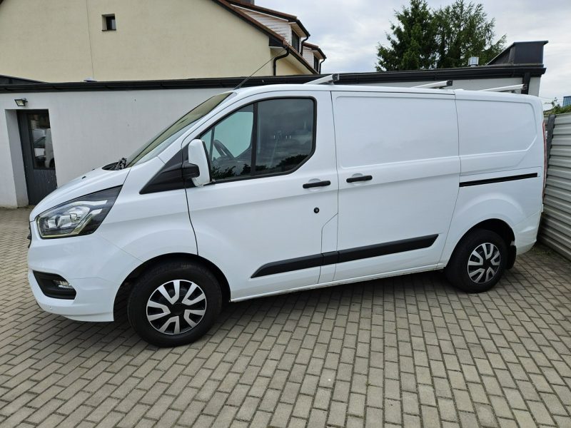 Opel Vivaro Transit Custom 2.0 TDCi 130KM FV23% bezwypadek BDB WYPOSAŻENIE 3 osob