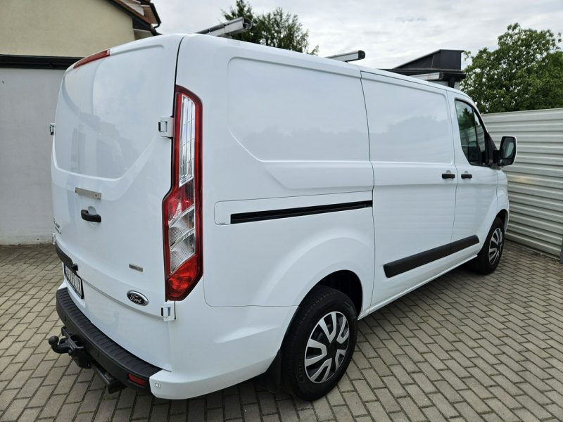 Opel Vivaro Transit Custom 2.0 TDCi 130KM FV23% bezwypadek BDB WYPOSAŻENIE 3 osob