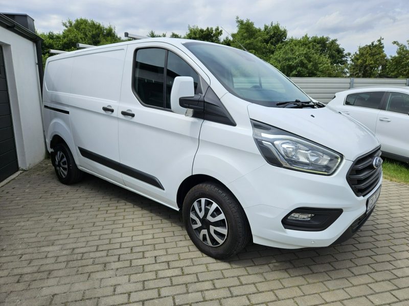 Opel Vivaro Transit Custom 2.0 TDCi 130KM FV23% bezwypadek BDB WYPOSAŻENIE 3 osob