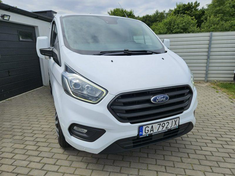 Opel Vivaro Transit Custom 2.0 TDCi 130KM FV23% bezwypadek BDB WYPOSAŻENIE 3 osob