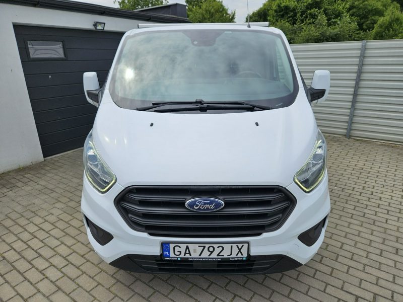 Opel Vivaro Transit Custom 2.0 TDCi 130KM FV23% bezwypadek BDB WYPOSAŻENIE 3 osob