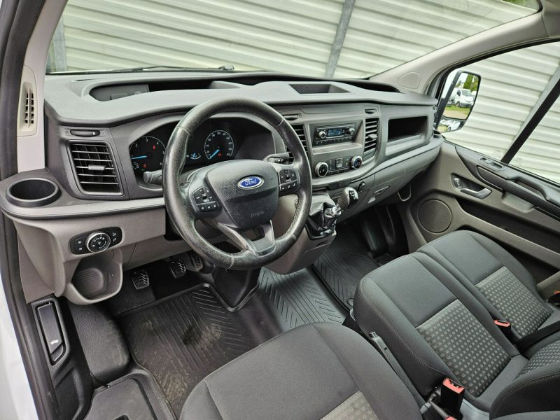 Opel Vivaro Transit Custom 2.0 TDCi 130KM FV23% bezwypadek BDB WYPOSAŻENIE 3 osob