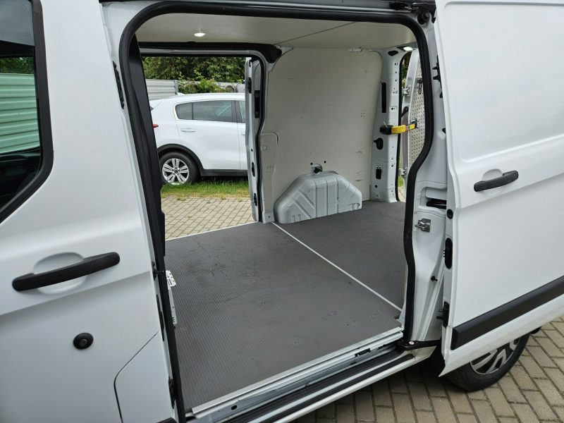 Opel Vivaro Transit Custom 2.0 TDCi 130KM FV23% bezwypadek BDB WYPOSAŻENIE 3 osob