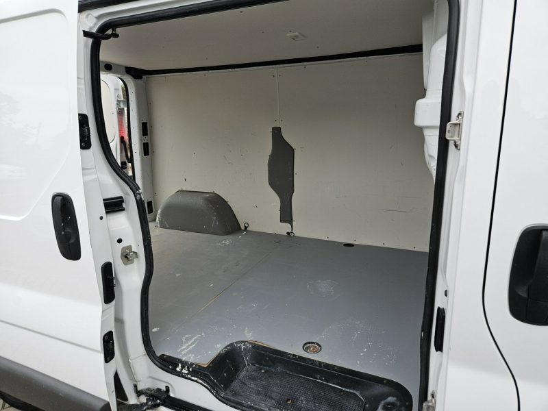 Opel Vivaro Transit Custom 2.0 TDCi 130KM FV23% bezwypadek BDB WYPOSAŻENIE 3 osob