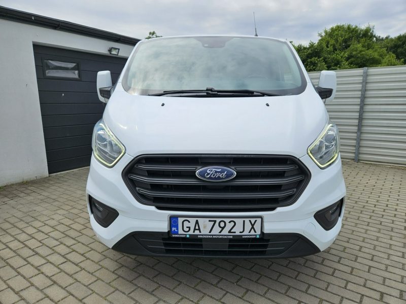 Opel Vivaro Transit Custom 2.0 TDCi 130KM FV23% bezwypadek BDB WYPOSAŻENIE 3 osob