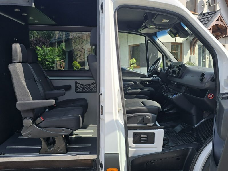 Mercedes Sprinter 319 CDi 3.0 CDi 190KM / Salon PL I-właściciel / 3,5T na haku WARSZTAT