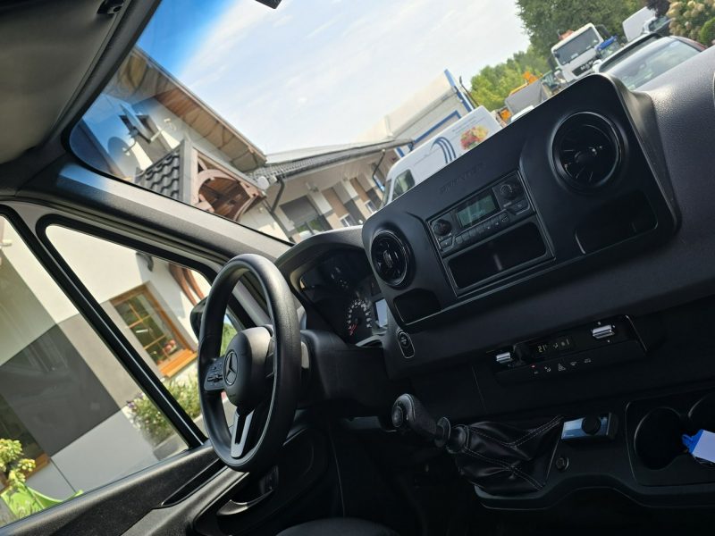 Mercedes Sprinter 319 CDi 3.0 CDi 190KM / Salon PL I-właściciel / 3,5T na haku WARSZTAT