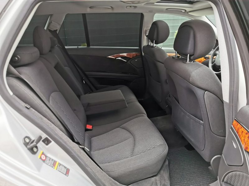 Mercedes E 280 3.0 V6 CDI 190KM Klimatronik Navigacja Szyberdach wer Elegance Manual W211 (2002-2009)