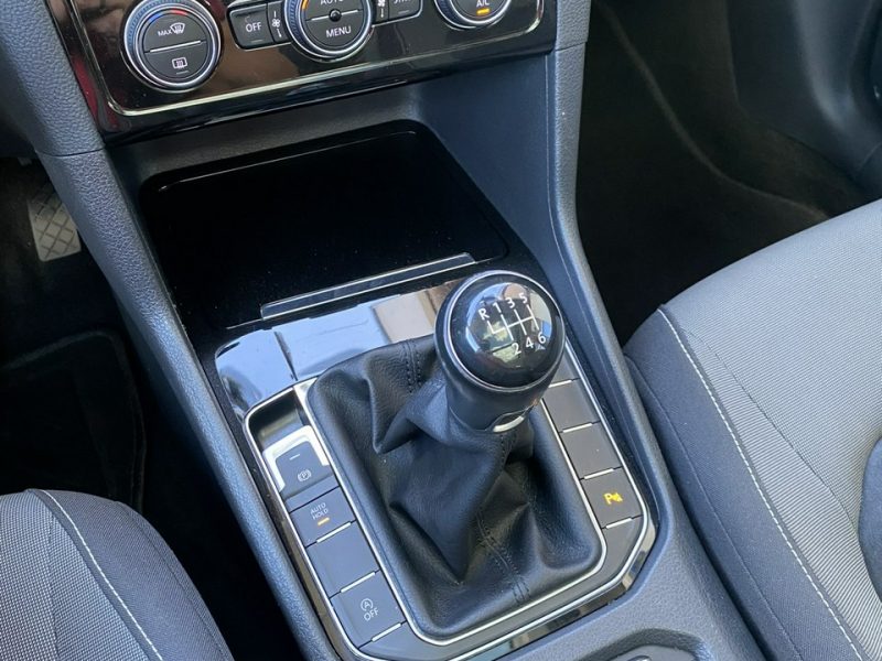 Volkswagen Golf Sportsvan 1.4 150 KM Highline, Biała Perła,Niski przebieg, Gwarancja I (2014-)