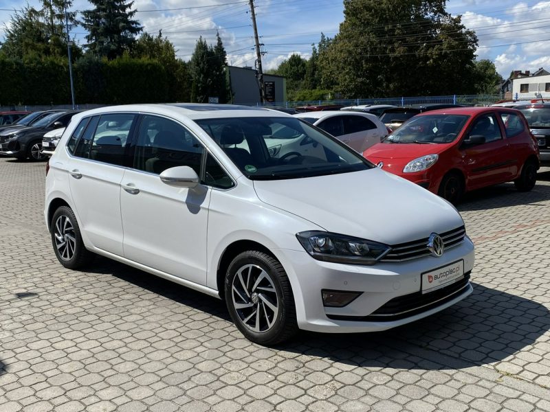 Volkswagen Golf Sportsvan 1.4 150 KM Highline, Biała Perła,Niski przebieg, Gwarancja I (2014-)