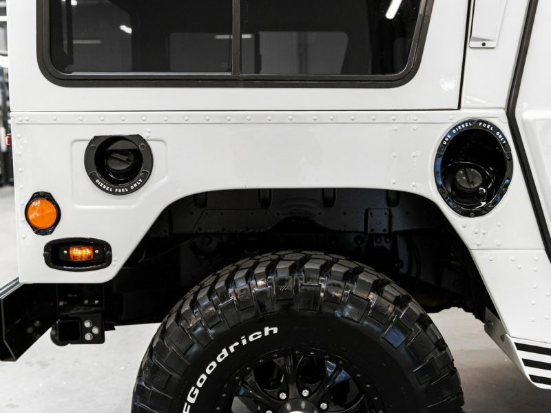 Hummer H1 Hummer H1. 6.5 Turbo Diesel. Oryginalny cywilny! Stan Kolekcjonerski.