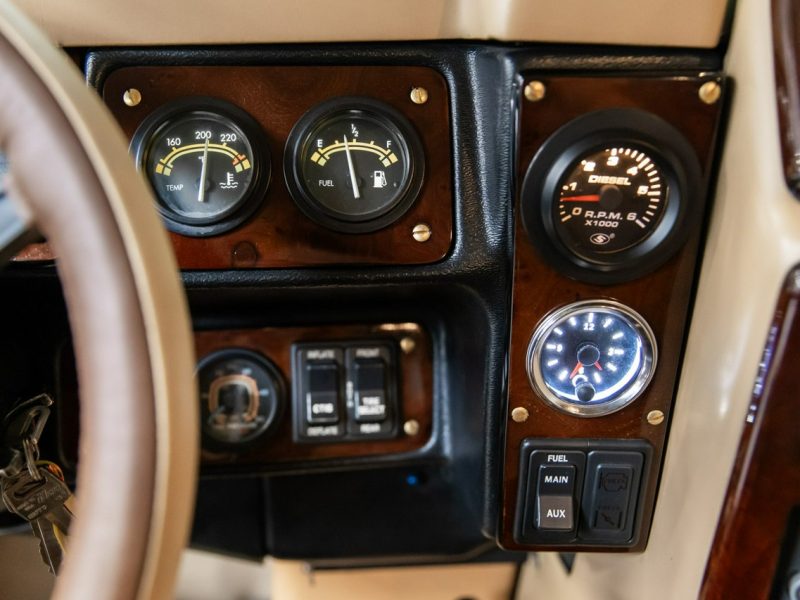 Hummer H1 Hummer H1. 6.5 Turbo Diesel. Oryginalny cywilny! Stan Kolekcjonerski.