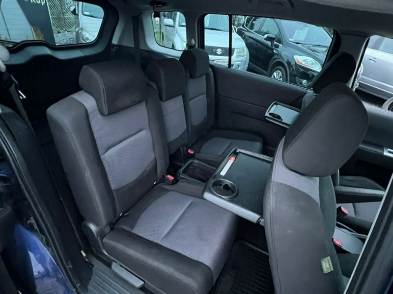 Mazda 5 -SPRZEDANY- 2.0 Benzyna! ! ŚLICZNA ! 7-Os ,Zadbana ,Możliwa Zamiana I (2005-2010)