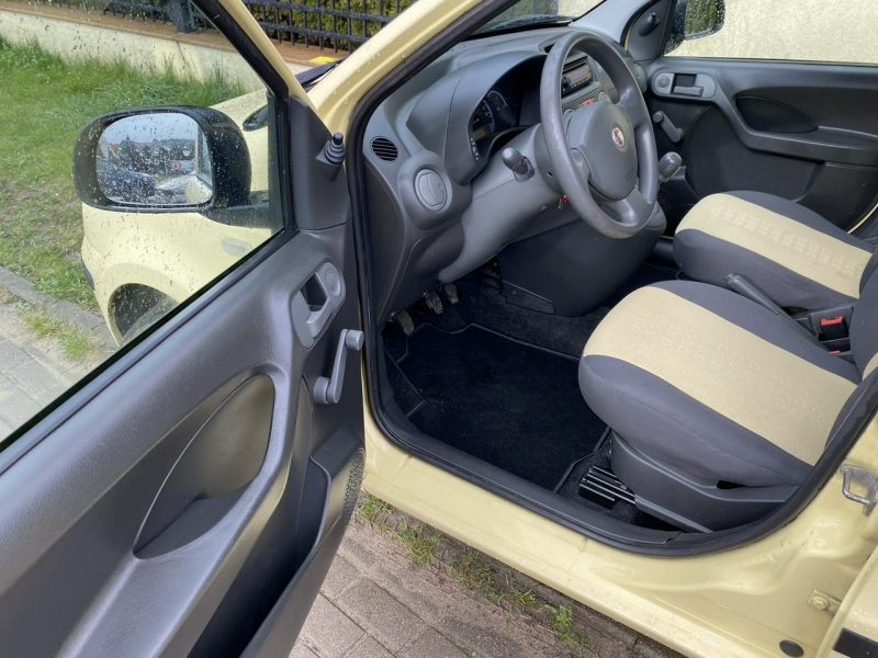 Fiat Panda Klimatyzacja, wspomaganie kierownicy, ABS, świeży olej, nowy rozrząd II (2003-2012)