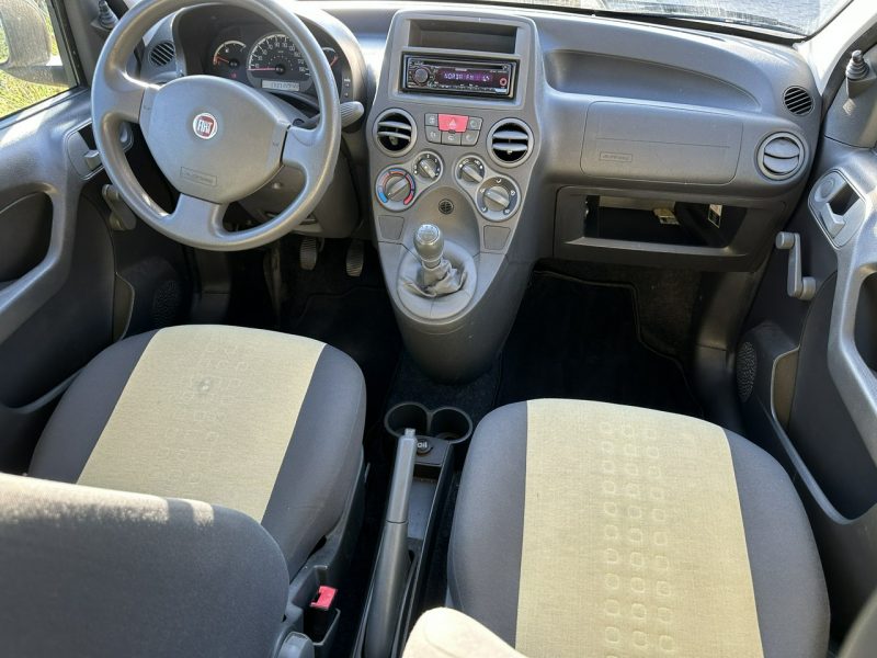 Fiat Panda Klimatyzacja, wspomaganie kierownicy, ABS, świeży olej, nowy rozrząd II (2003-2012)