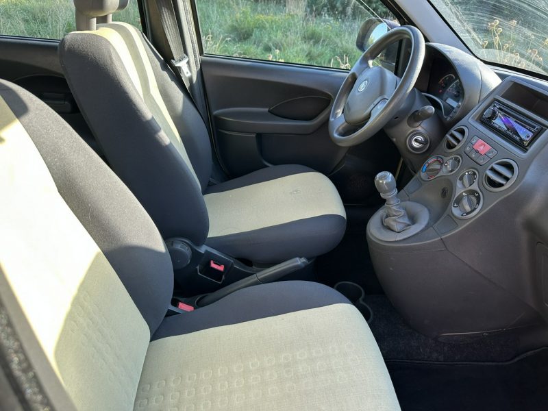Fiat Panda Klimatyzacja, wspomaganie kierownicy, ABS, świeży olej, nowy rozrząd II (2003-2012)
