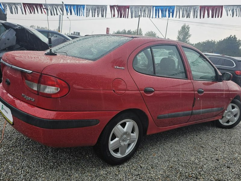 Renault Megane -SPRZEDANY- 1,6 benz *kamerka,cb radio,alu,możliwa zamina I (1996-2002)