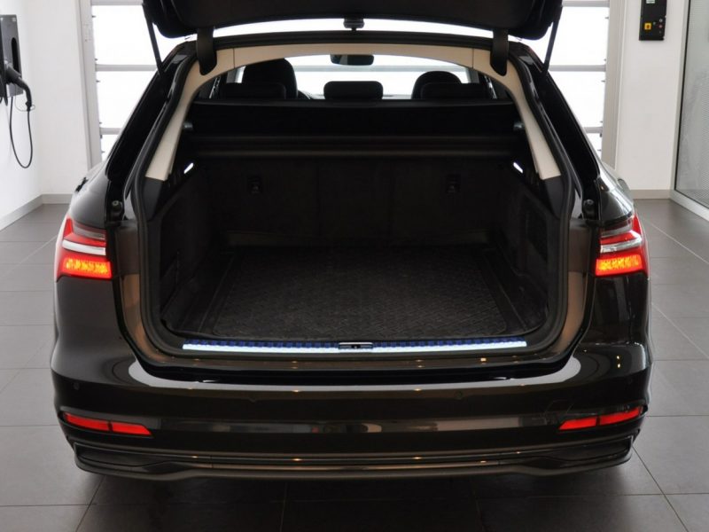 Audi A6 W cenie: GWARANCJA 2 lata, PRZEGLĄDY Serwisowe na 3 lata C8 (2018-)