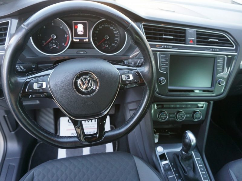 Volkswagen Tiguan 2.0 TDI 150KM, R-Line Automat DSG, Auto Z Gwarancją, Świetny Stan, II (2016-2024)