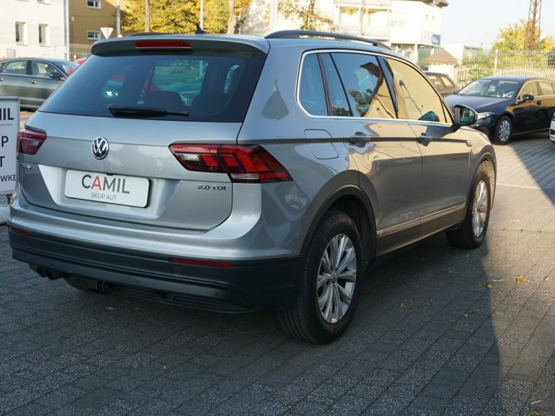 Volkswagen Tiguan 2.0 TDI 150KM, R-Line Automat DSG, Auto Z Gwarancją, Świetny Stan, II (2016-2024)