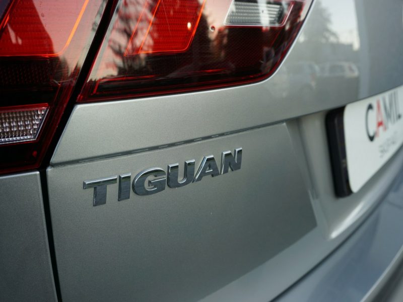 Volkswagen Tiguan 2.0 TDI 150KM, R-Line Automat DSG, Auto Z Gwarancją, Świetny Stan, II (2016-2024)