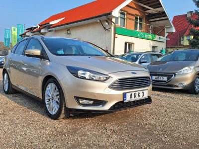 Ford Focus Titanium, skóry, kamera, el. szyberdach Mk3 (2010-2018)