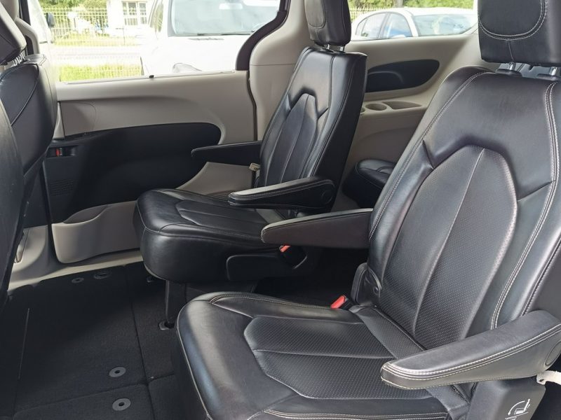 Chrysler Pacifica 3.6 V6 291KM, 7 osobowy, wyposażenie, vat23%