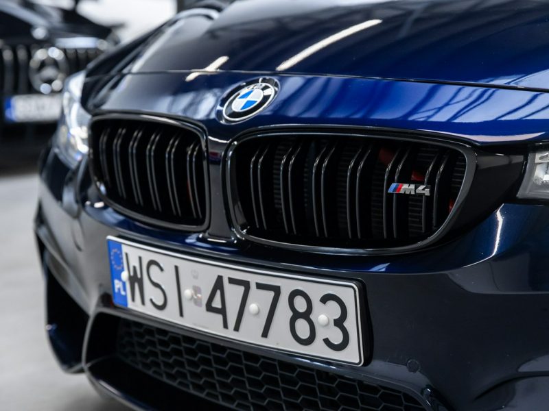 BMW M4 Salon PL. 1 właściciel. Individual. Pełne wyposażenie. 3 x koła. F82