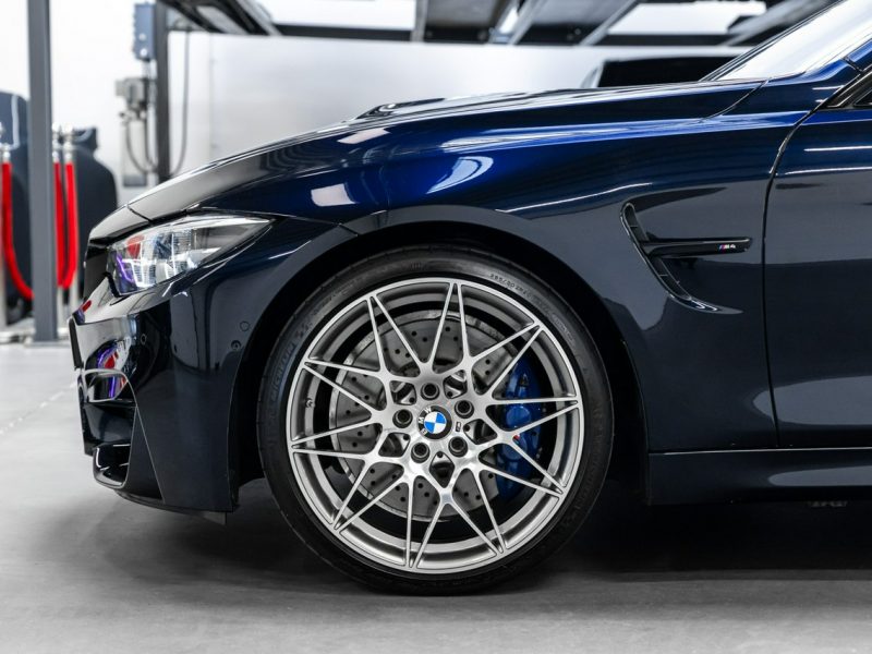 BMW M4 Salon PL. 1 właściciel. Individual. Pełne wyposażenie. 3 x koła. F82