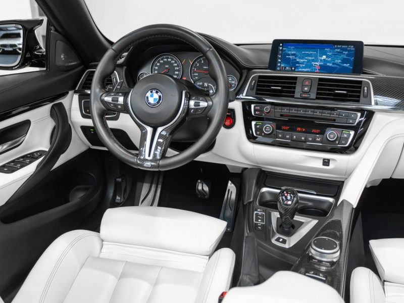 BMW M4 Salon PL. 1 właściciel. Individual. Pełne wyposażenie. 3 x koła. F82
