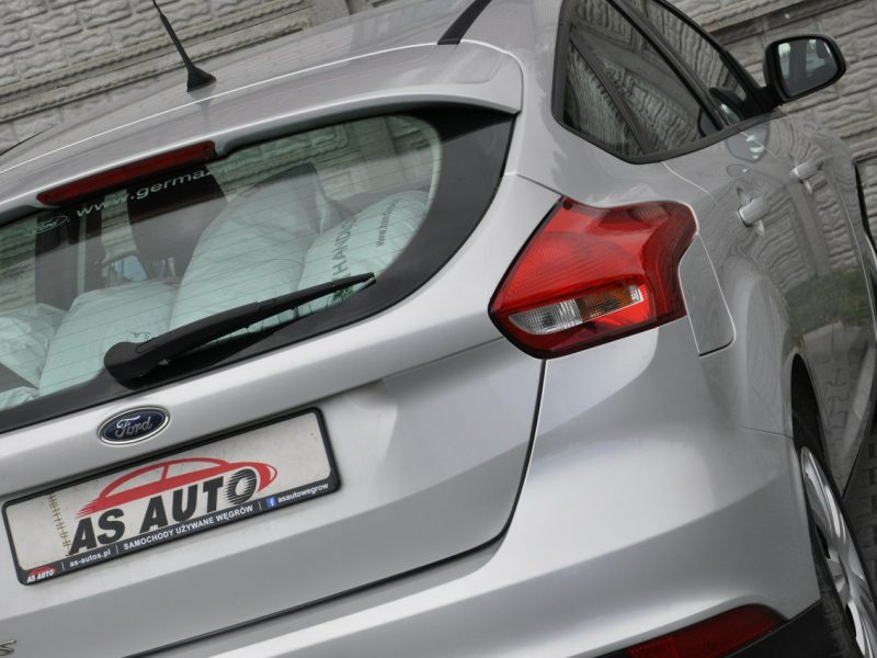 Ford Focus 1,6i Ambiente/2Xopony/Serwisowany/Zadbany Mk3 (2010-2018)